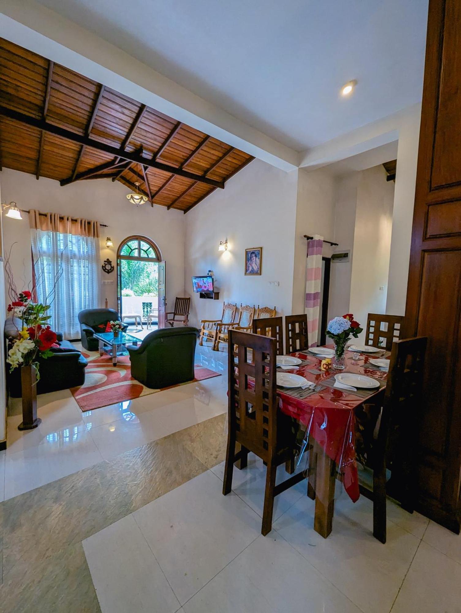 Ella Heaven Inn Kumbalwela Ngoại thất bức ảnh