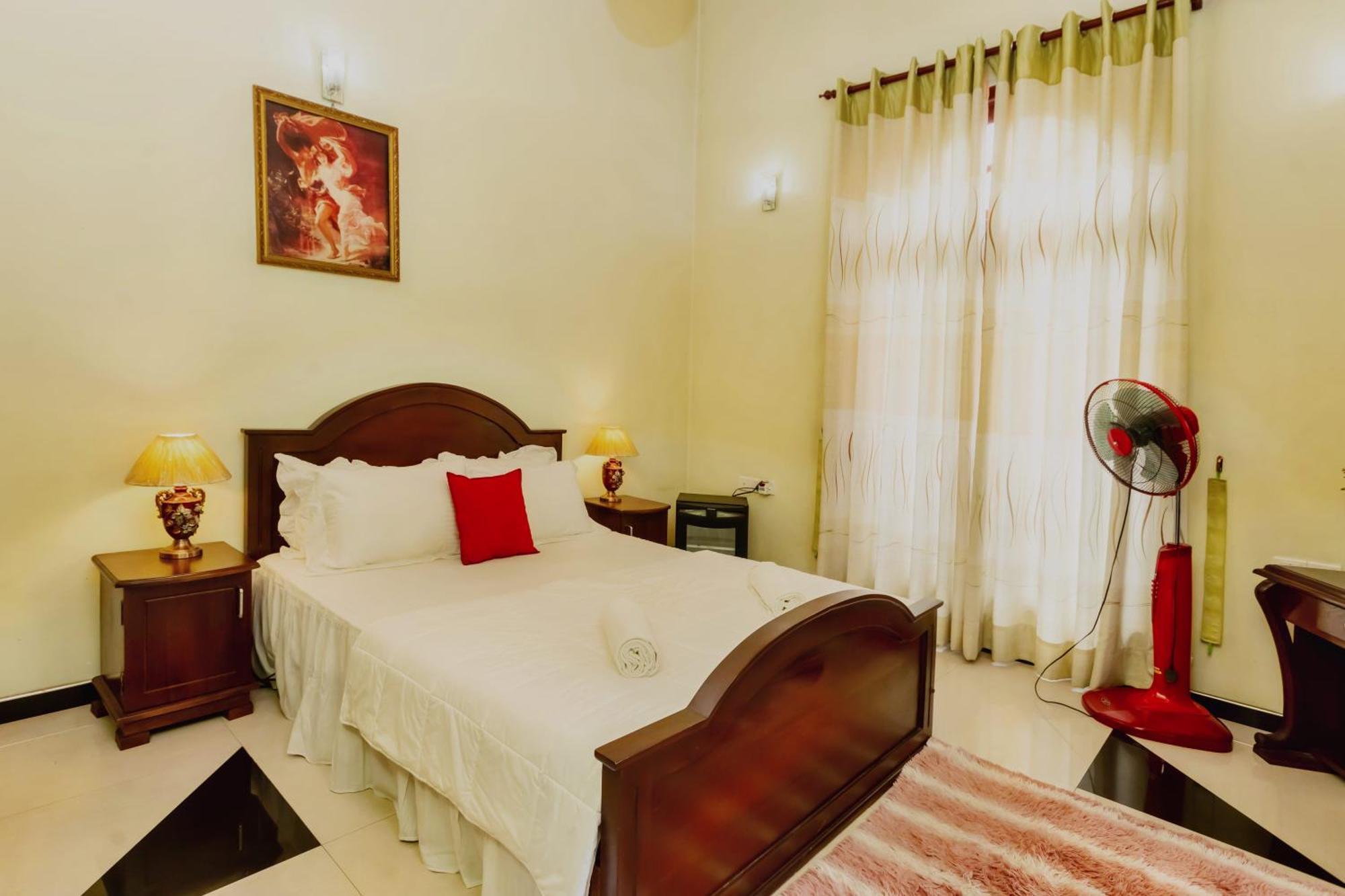 Ella Heaven Inn Kumbalwela Ngoại thất bức ảnh